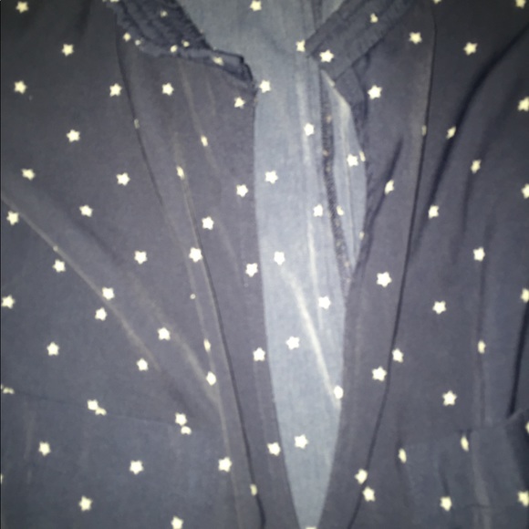 Abercrombie & Finch Star Shirt - Picture 2 of 5